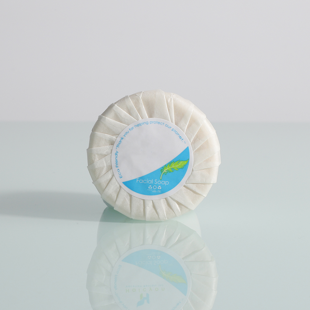Custom Luxury Hotel Amenities Toiletries with Toothbrush Shampoo And Comb
