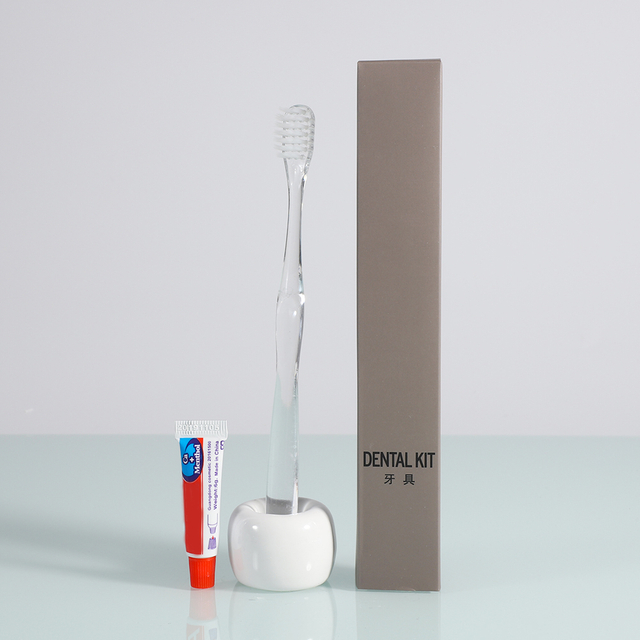 Custom Logo Hotel Bathroom Toiletries Shampoo OEM Hotel Amenities Eco Wholesale