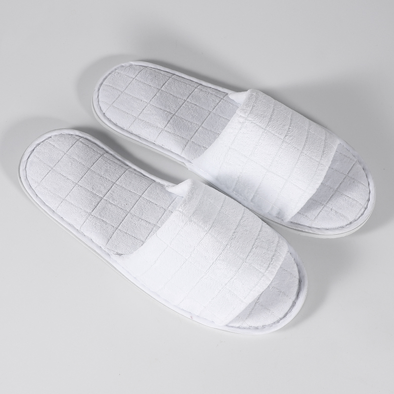 Faux Cut Velvet Quilted Slippers