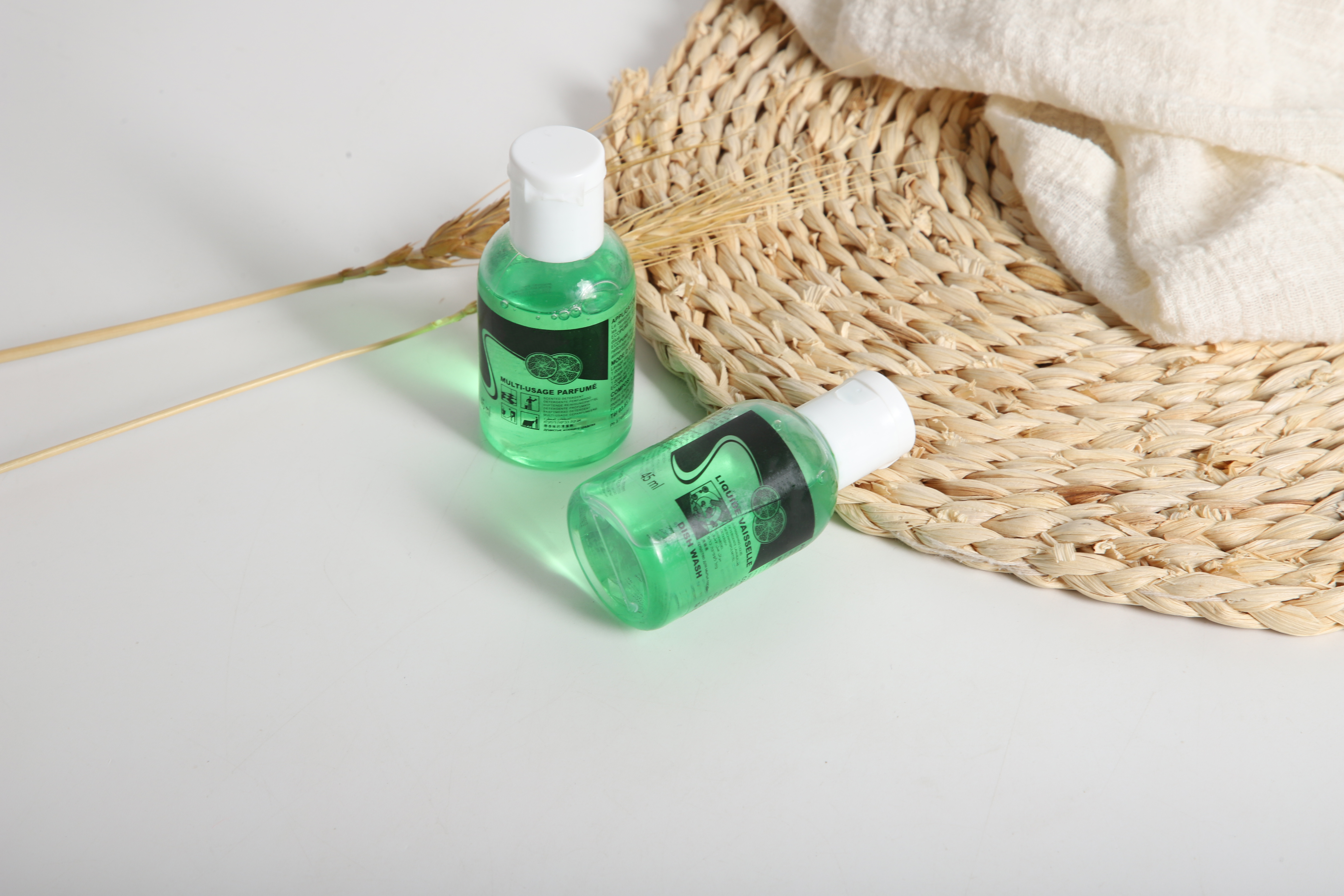 Custom Disposable Shampoo Bottle Wholesale Bottle for Hotel And Travel