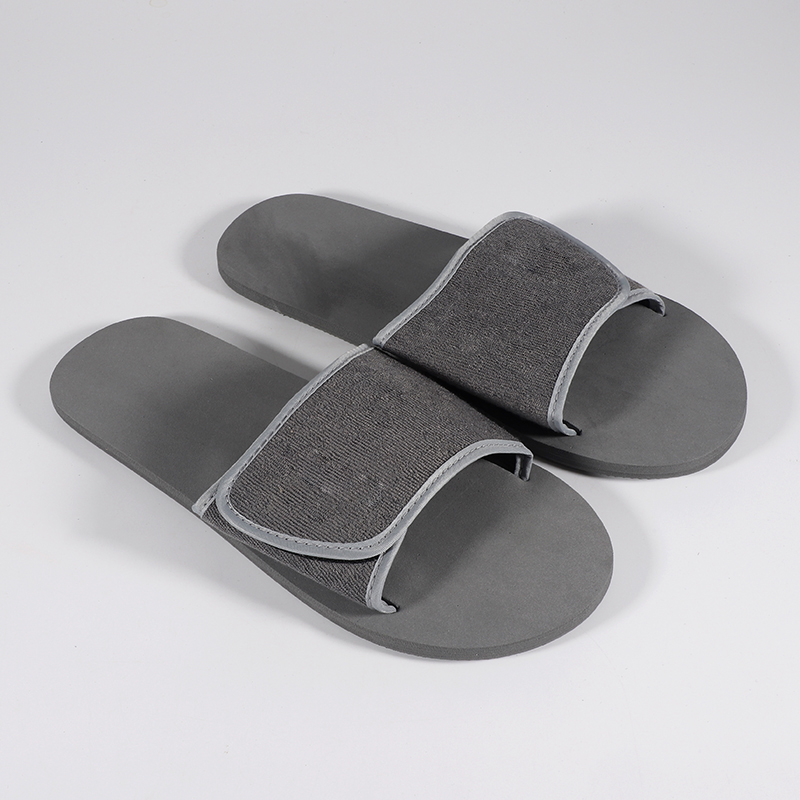 Hotel Slippers 23