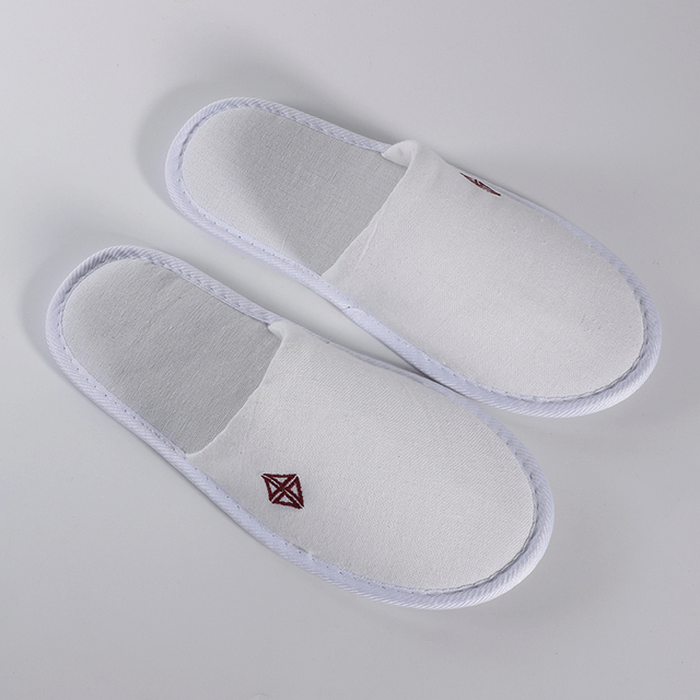 Hotel Guest Slippers Wholesale Good Quality White Linen Slippers for Spa And Hotel