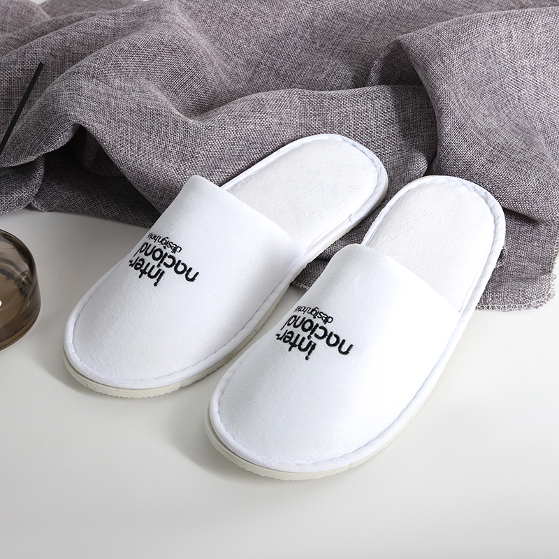 Cusrtom Slippers for Hotel Wholesale High Quality Hotel Room Slippers