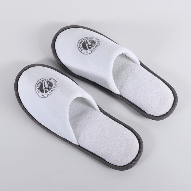Premium Custom Logo Cut Resistant Flannel Disposable Hotel Slippers for Bulk Hotel And Spa Supplies