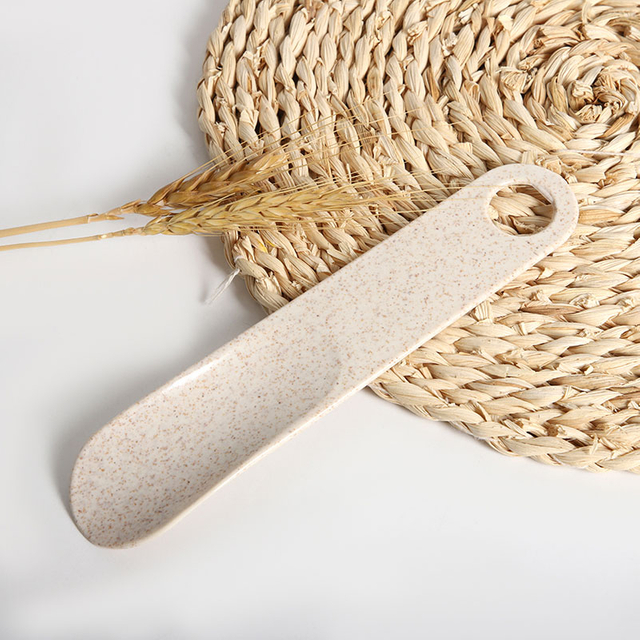 Eco-Friendly Travel Shoe Horn Lightweight Portable Ergonomic Design From Recycled Materials Perfect for On The Go Use And Hotel Stays