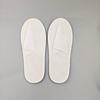 Economical Eco Friendly Disposable Nonwoven Hotel Room And Bathroom Slippers for Bulk Hotel Supplies